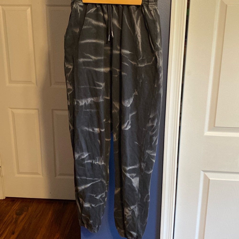 Missguided black tie dye sweatpants size 8